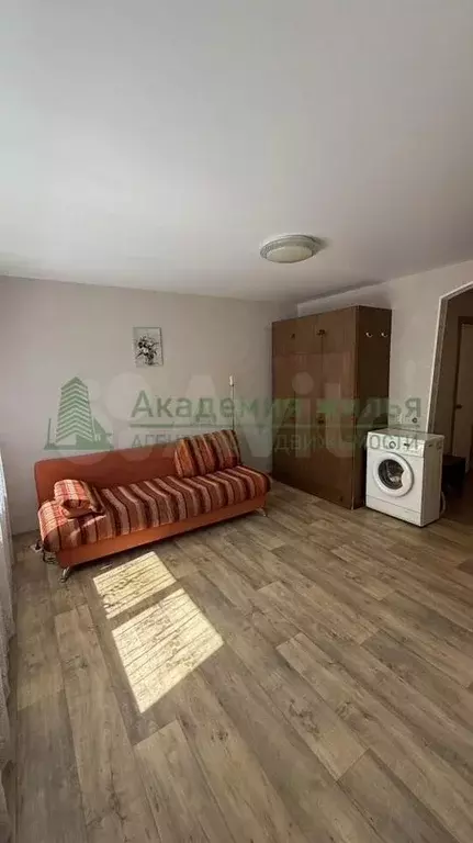 Комната 22 м в 4-к., 2/5 эт. - Фото 0