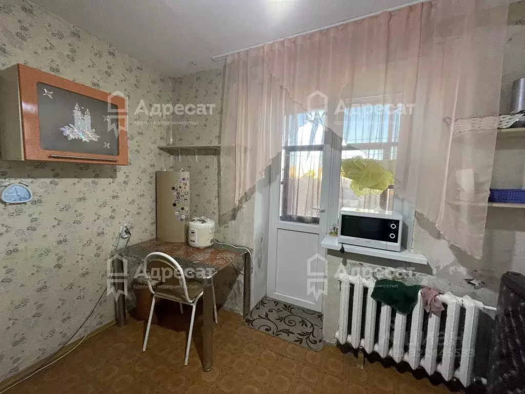1-к кв. Волгоградская область, Волгоград ул. Быстрова, 64 (33.0 м) - Фото 0