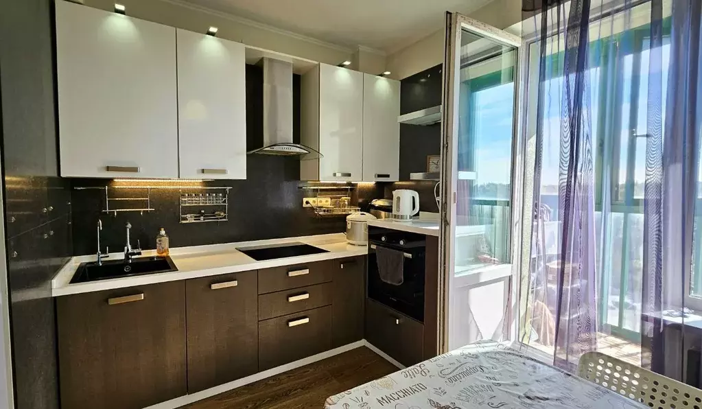 2-к кв. Московская область, Красногорск бул. Космонавтов, 1 (64.6 м) - Фото 1