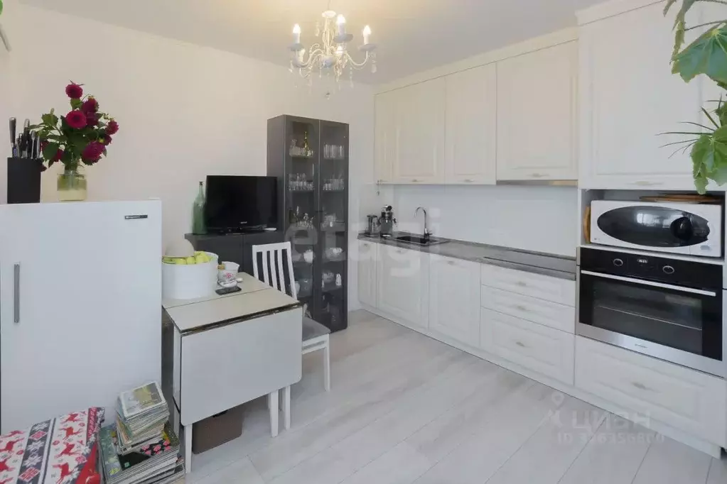 Студия Тюменская область, Тюмень ул. Константина Посьета, 8 (26.5 м) - Фото 1