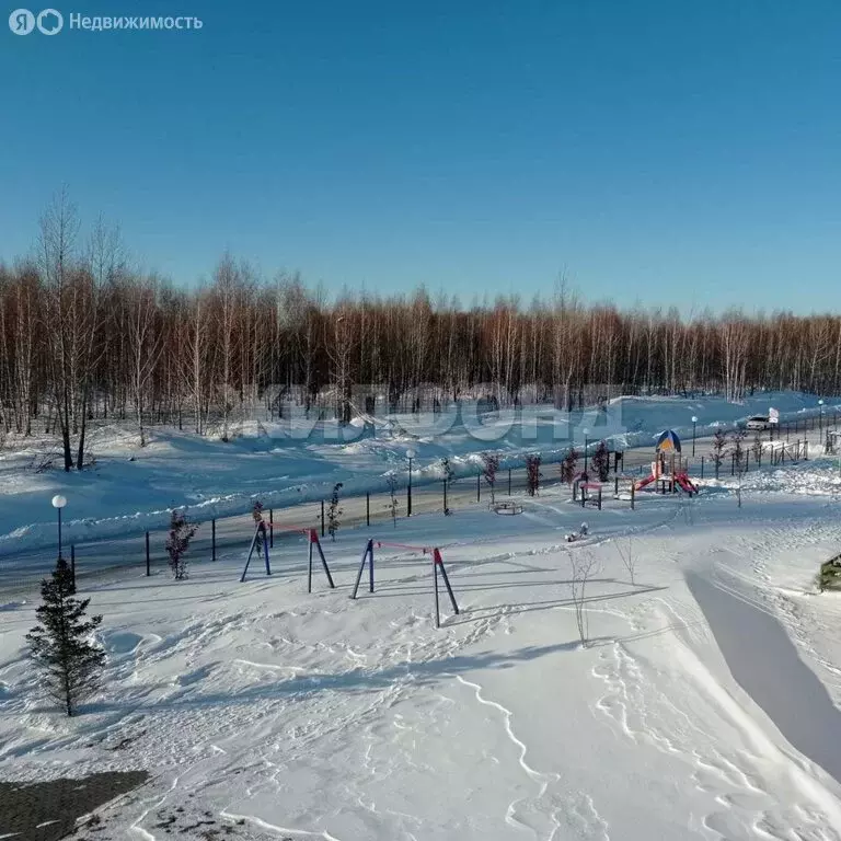 3-комнатная квартира: Октябрьский, улица Французский Квартал, 27 (62.6 ... - Фото 2