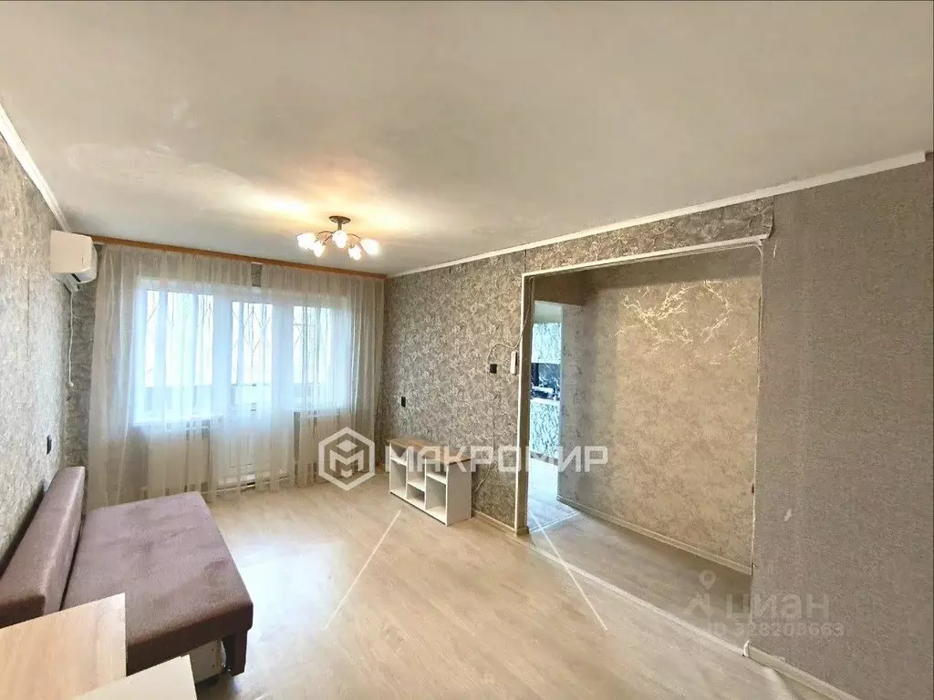 1-к кв. Челябинская область, Челябинск ул. Героев Танкограда, 112 ... - Фото 1