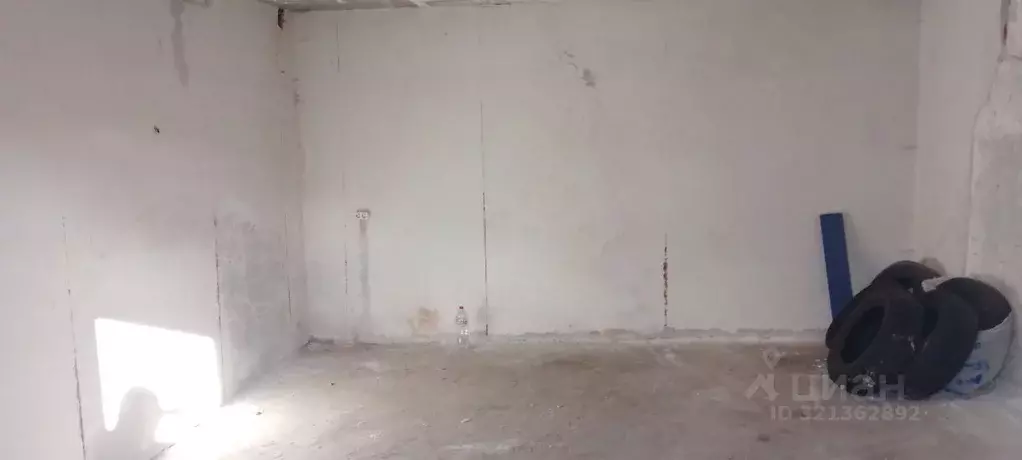 Гараж в Московская область, Наро-Фоминский городской округ, д. ... - Фото 0