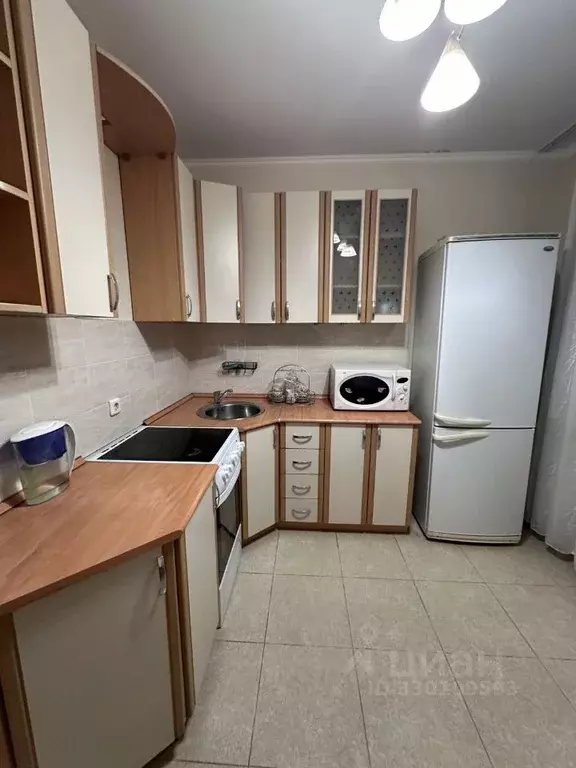 2-к кв. Татарстан, Казань ул. Космонавтов, 61Б (51.8 м) - Фото 2