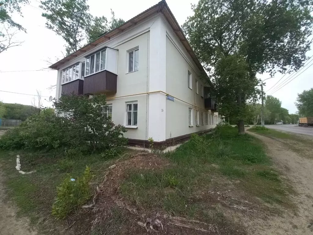 3-комнатная квартира: Волжск, улица Кузьмина, 25 (40 м) - Фото 0