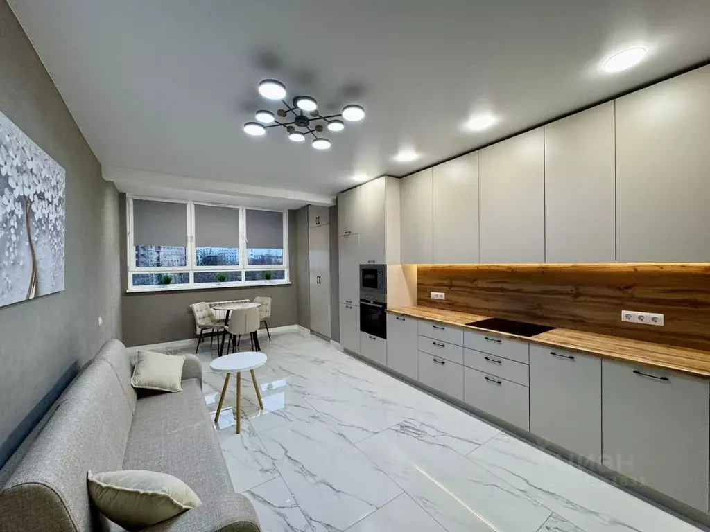 3-к кв. Нижегородская область, Нижний Новгород Ошарская ул., 98к1 ... - Фото 0