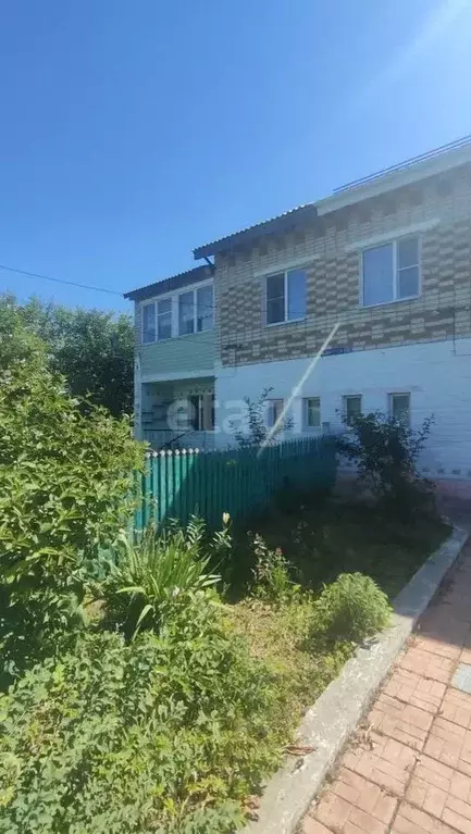 Дом в Калужская область, Юхновский муниципальный округ, Порослицы ... - Фото 1