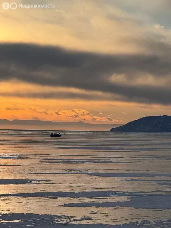 Участок в Иркутский муниципальный округ, рабочий посёлок Листвянка, ... - Фото 1