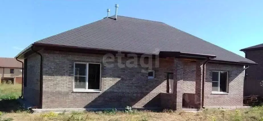 Дом в Ростовская область, Неклиновский район, Поляковское с/пос, с. ... - Фото 1