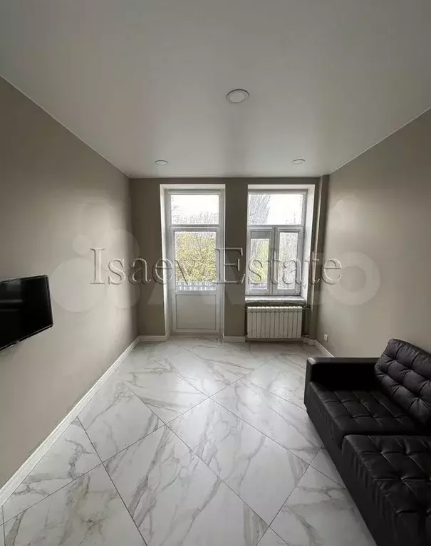 4-к. квартира, 97 м, 5/5 эт. - Фото 1