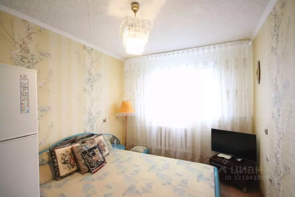 3-к кв. Ямало-Ненецкий АО, Новый Уренгой ул. 26-го съезда КПСС, 6А ... - Фото 1