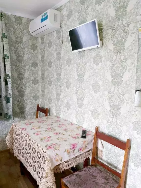 Комната Крым, Феодосия ул. Гарнаева, 7 - Фото 2