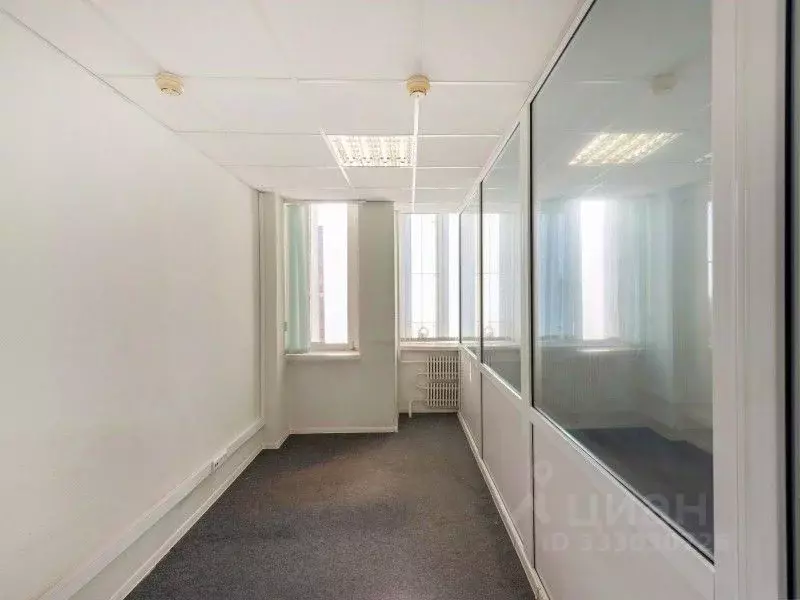 Офис в Санкт-Петербург пл. Конституции, 2 (26 м) - Фото 1