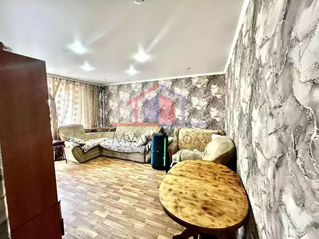 3-к кв. Белгородская область, Старый Оскол Рудничный мкр, 13 (60.0 м) - Фото 1