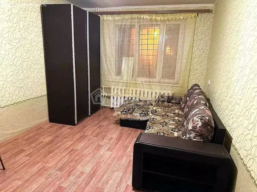 1к в 8-комнатной квартире ( м) - Фото 1