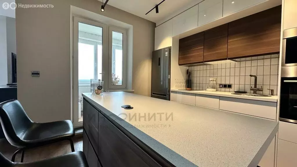 2-комнатная квартира: Москва, Синявинская улица, 11к11 (62 м) - Фото 0