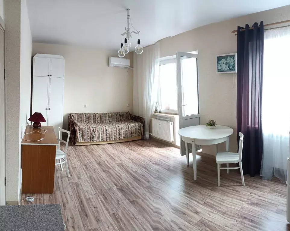 Студия Ростовская область, Ростов-на-Дону пер. Андреева, 8 (28.0 м) - Фото 1