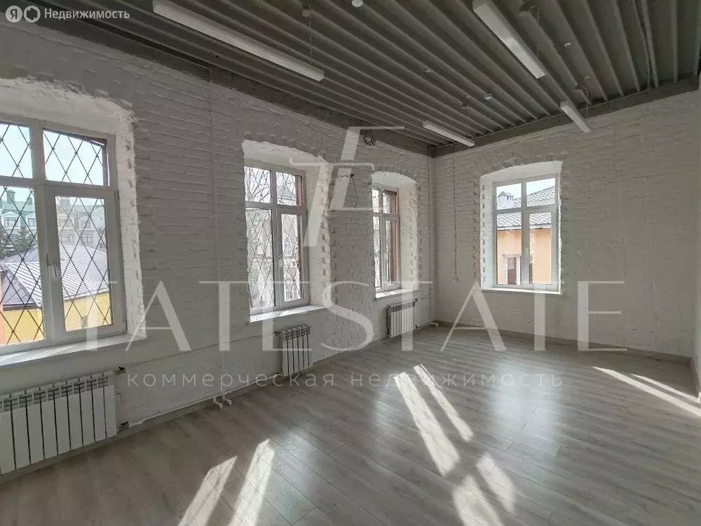 Офис (700 м) - Фото 1