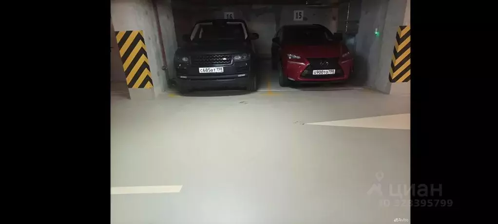 Гараж в Санкт-Петербург ул. Парфеновская, 7к3 (15 м) - Фото 1