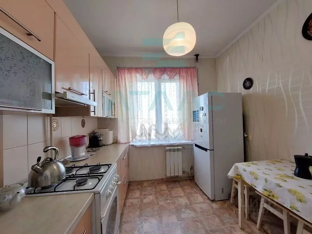 3-к кв. Крым, Симферополь ул. Лермонтова, 16 (58.8 м) - Фото 1