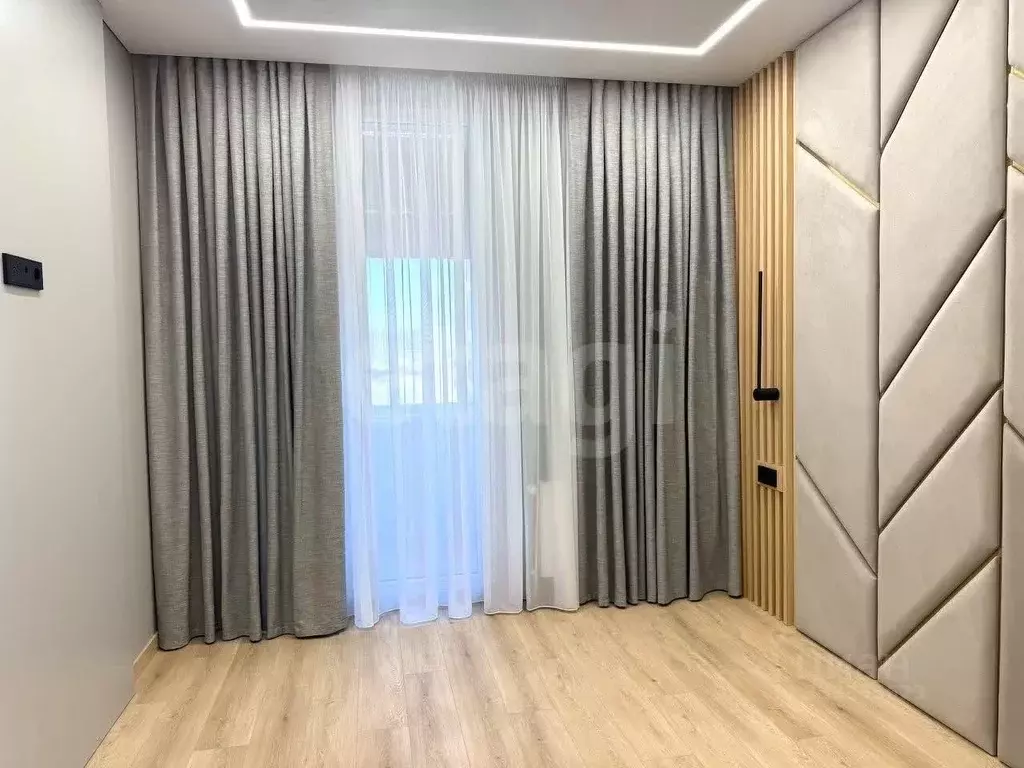 3-к кв. Крым, Симферополь просп. Александра Суворова (75.8 м) - Фото 2