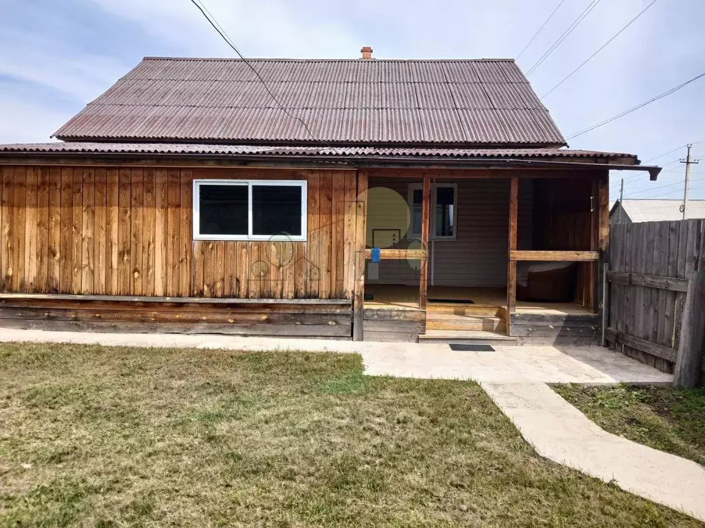 Дом в Иркутская область, Эхирит-Булагатский район, пос. Усть-Ордынский ... - Фото 2