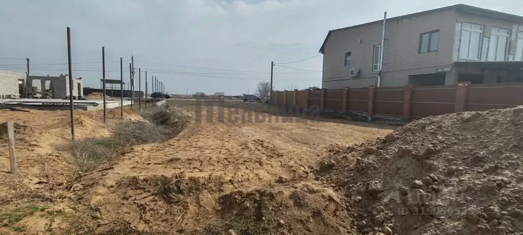 Участок в Волгоградская область, Среднеахтубинский район, Ахтубинское ... - Фото 1