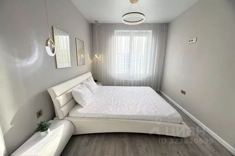 1-к кв. Тюменская область, Тюмень ул. Монтажников, 36 (40.0 м) - Фото 2