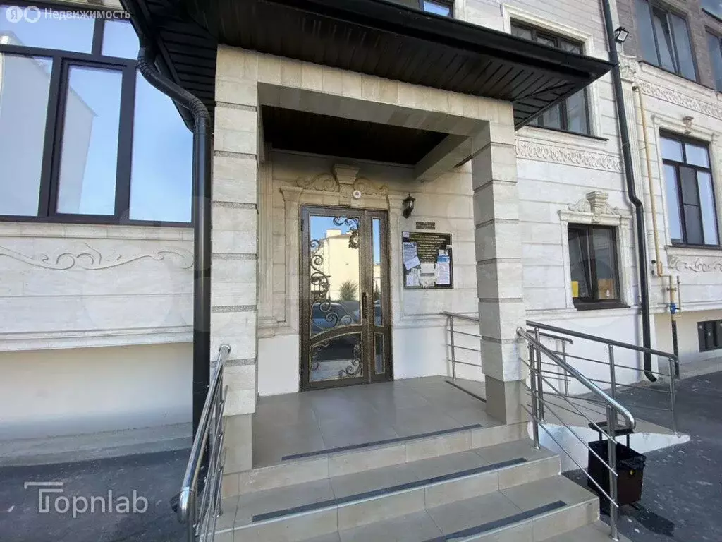 2-комнатная квартира: Нальчик, улица Тарчокова, 31к1 (74 м) - Фото 0