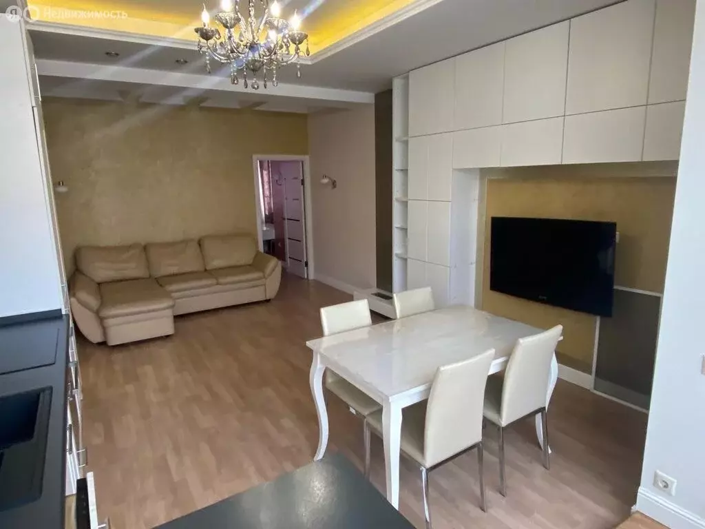 2-комнатная квартира: Иркутск, Верхняя набережная, 145/3 (56.1 м) - Фото 1