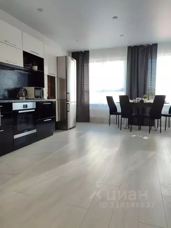 2-к кв. Татарстан, Казань ул. Братьев Батталовых, 20А (61.0 м) - Фото 1