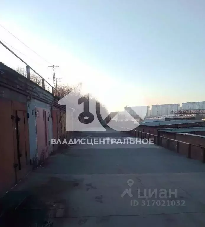 Гараж в Новосибирская область, Новосибирск Нарымская ул., 33 (17 м) - Фото 1