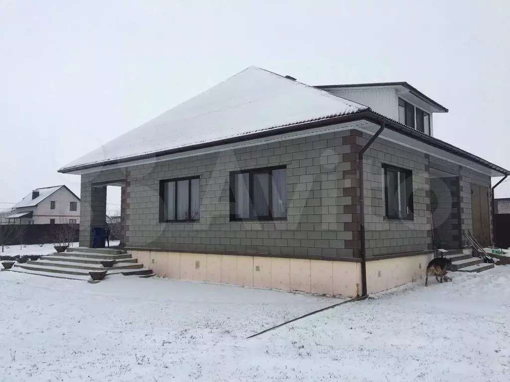 Дом в Белгородская область, Белгородский район, Никольское с/пос, с. ... - Фото 0