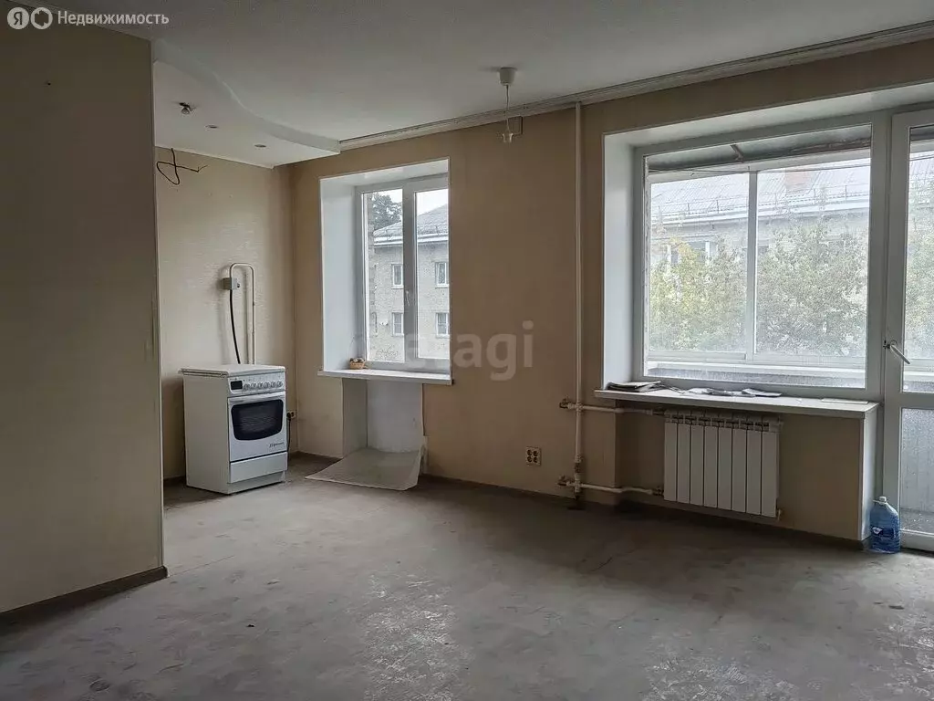2-комнатная квартира: Миасс, улица Кирова, 87 (45 м) - Фото 1