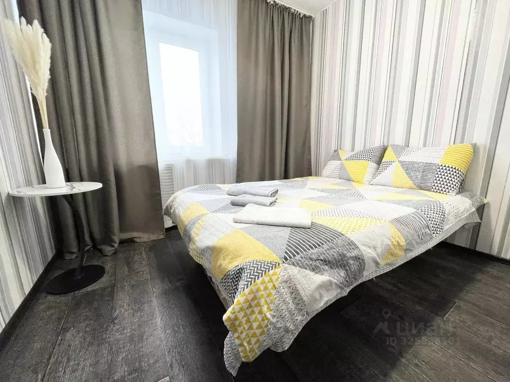 2-к кв. Коми, Ухта просп. Ленина, 37Б (40.0 м) - Фото 1