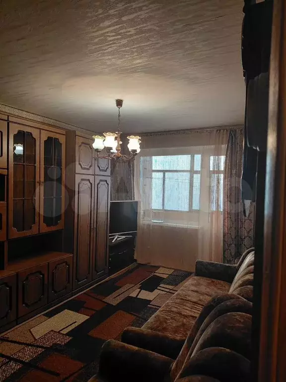 3-к. квартира, 60 м, 6/9 эт. - Фото 0