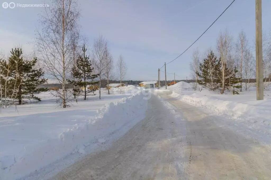 Участок в село Большие Харлуши, коттеджный посёлок Новые Харлуши (8.2 ... - Фото 0