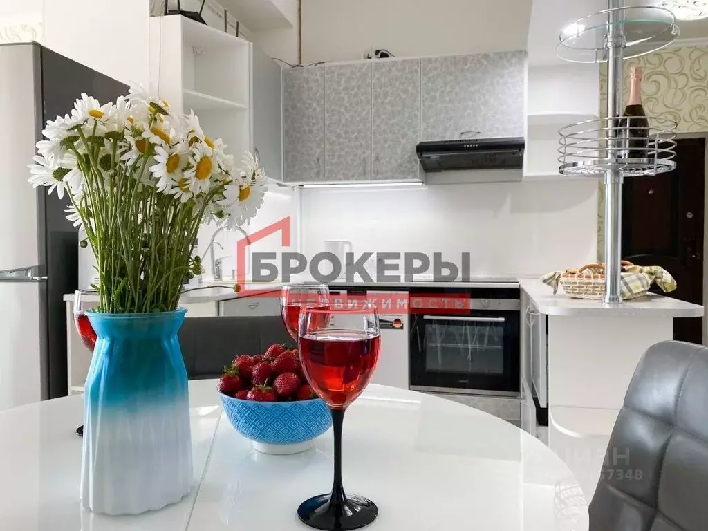 2-к кв. Севастополь проезд Рубежный, 28 (68.7 м) - Фото 2