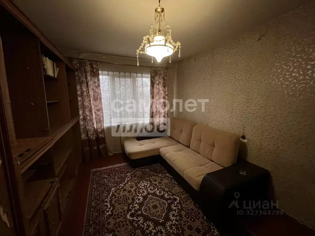 3-к кв. Курская область, Курск Студенческая ул., 7 (58.4 м) - Фото 0