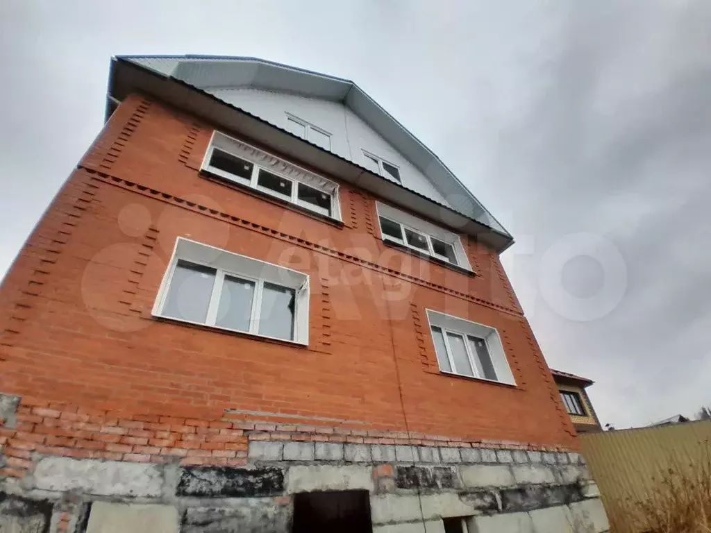 Дом 180 м на участке 12 сот. - Фото 0