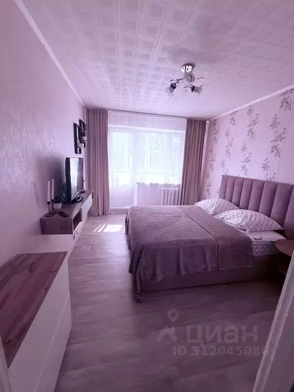 1-к кв. Псковская область, Псков Народная ул., 57 (35.0 м) - Фото 0