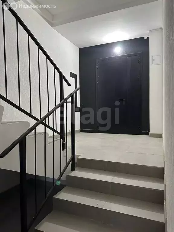 3-комнатная квартира: Павловск, улица Свободы, 25 (60 м) - Фото 1