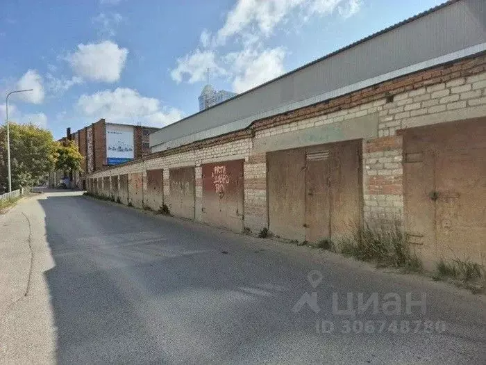 Гараж в Тюменская область, Тюмень Северная ул., 22 (25 м) - Фото 1