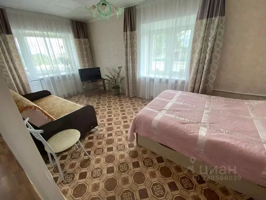 1-к кв. Ярославская область, Ростов Пролетарская ул., 37 (30.0 м) - Фото 1
