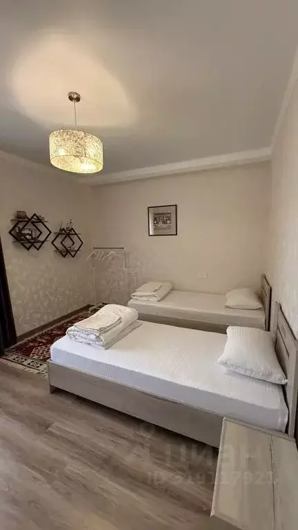 Комната Дагестан, с. Хунзах ул. Гаджимурада Гаджимагомедова, 11 - Фото 1