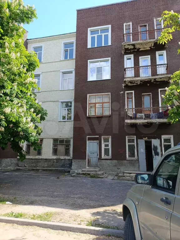 Комната 24 м в 2-к., 2/4 эт. - Фото 0