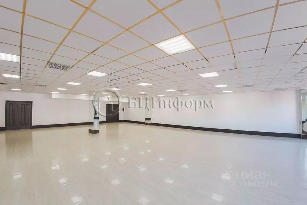 Офис в Санкт-Петербург Выборгская наб., 55к1 (220 м) - Фото 0