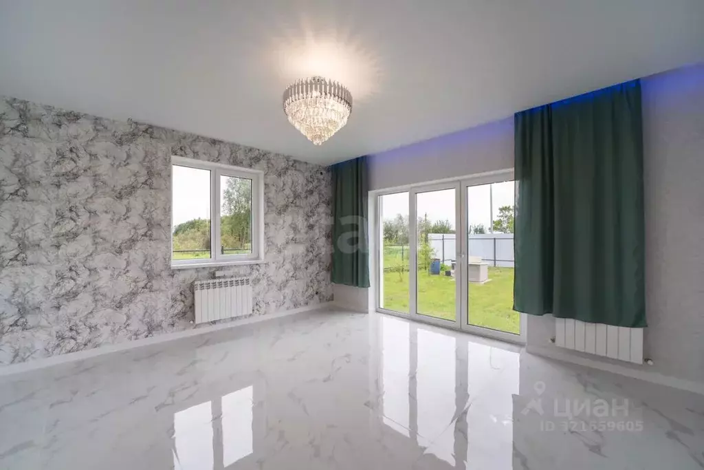 Дом в Калининградская область, Гурьевский муниципальный округ, пос. ... - Фото 1