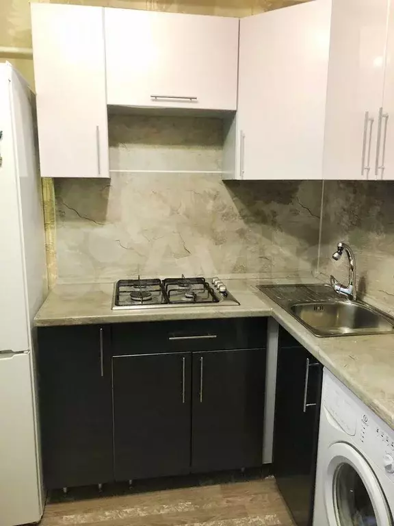 1-к. квартира, 28,5 м, 2/9 эт. - Фото 0
