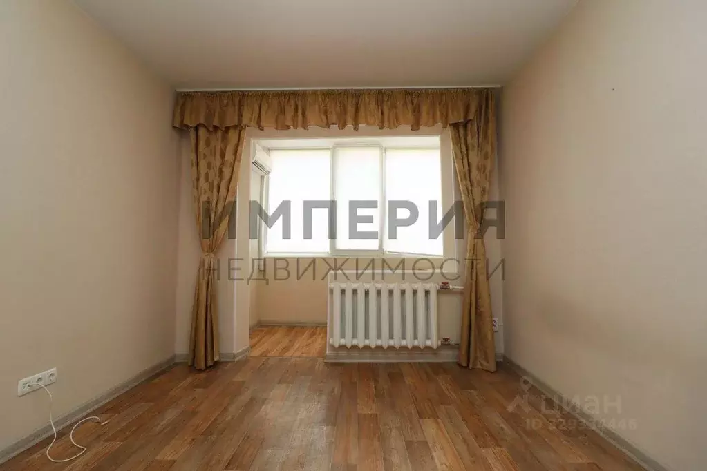 1-к кв. Крым, Симферополь ул. Бела Куна, 1 (28.7 м) - Фото 2